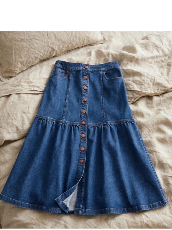 Madewell Dresses & Skirts - Madewell Denim Tiered Midi Skirt
